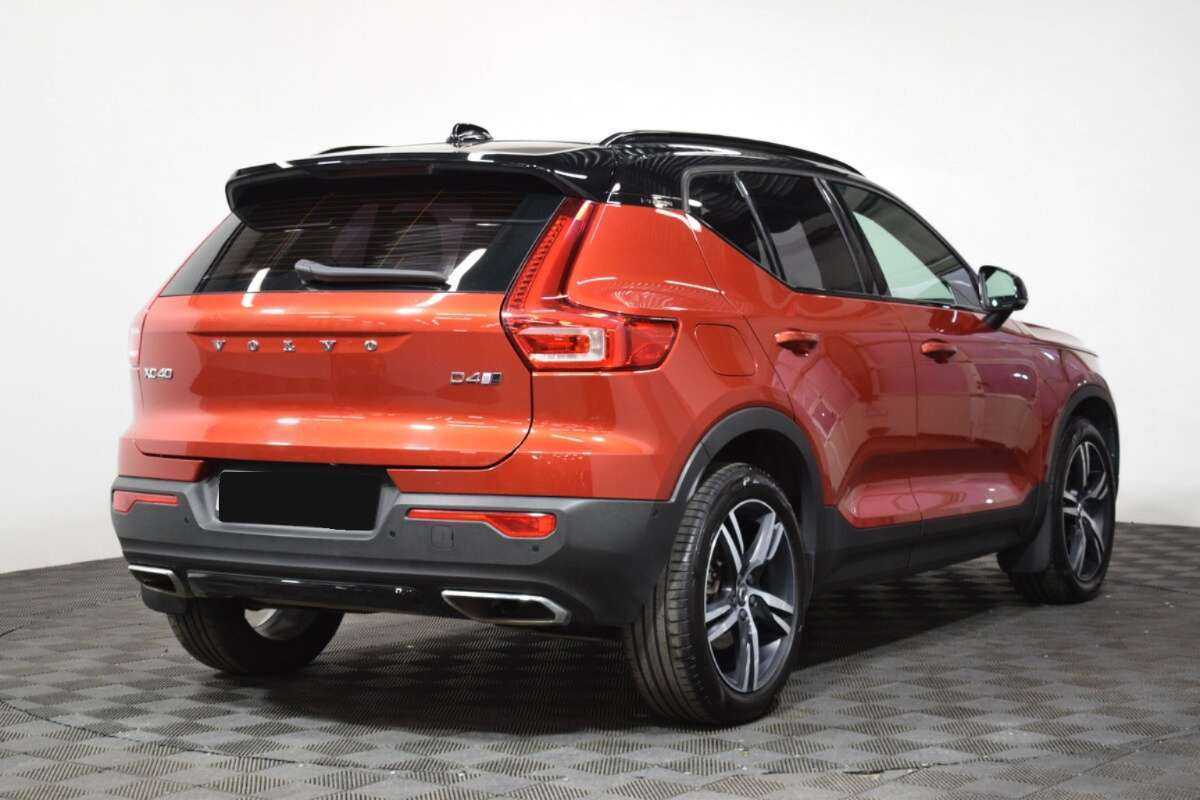 Volvo XC40 2019 года с пробегом. Фото: #3