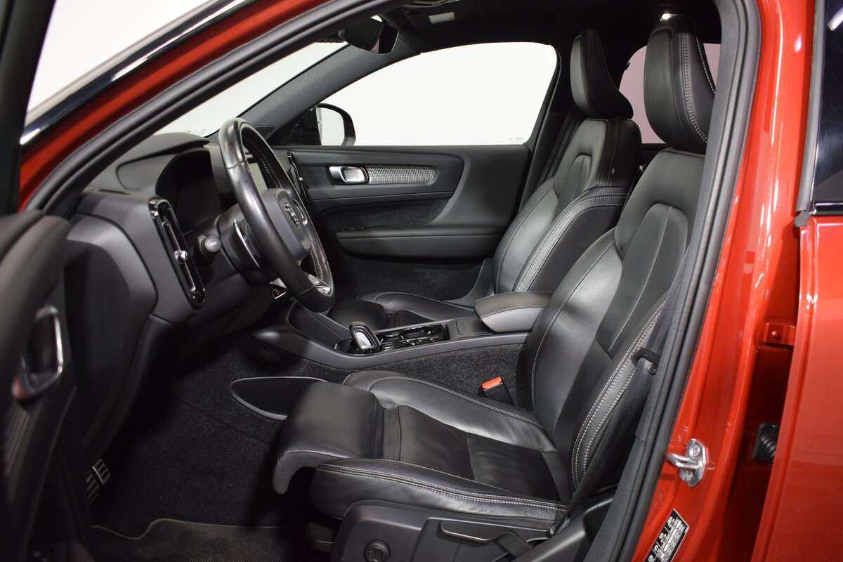 Volvo XC40 2019 года с пробегом. Фото: #9