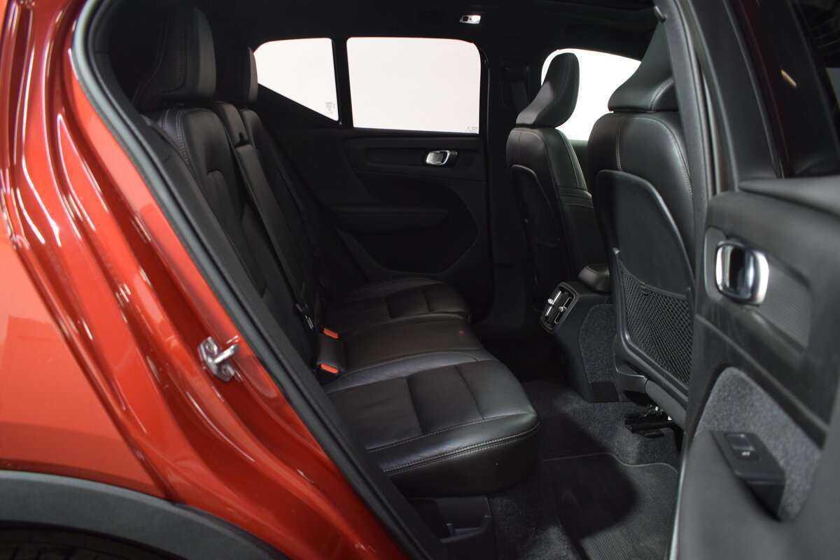 Volvo XC40 2019 года с пробегом. Фото: #14