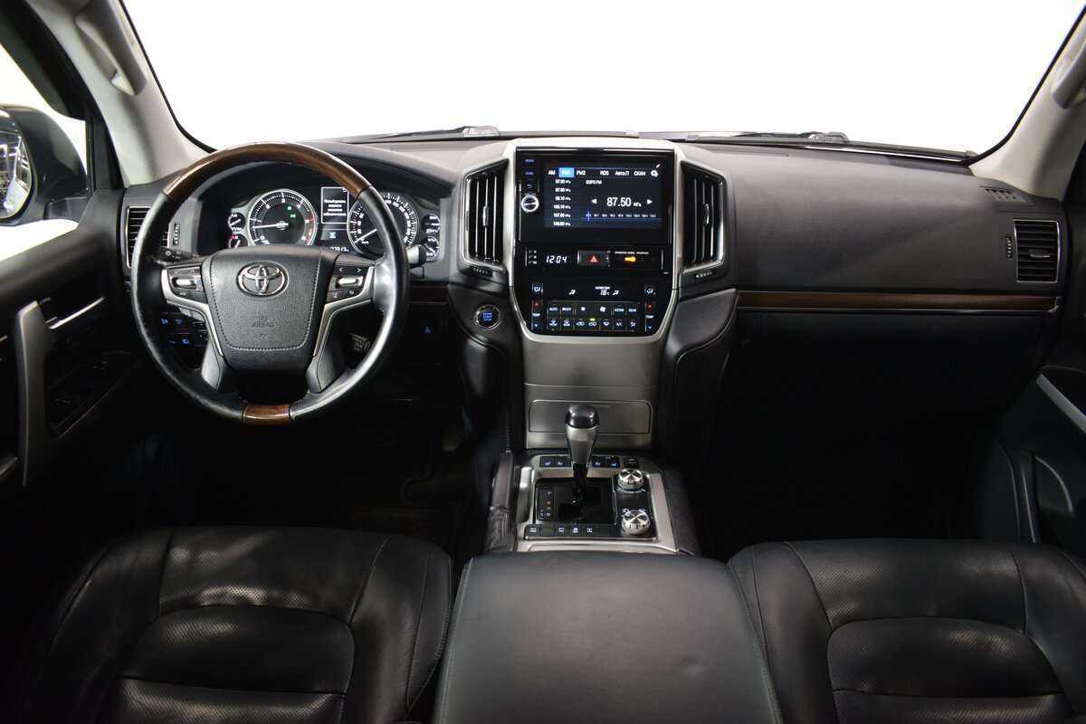 Toyota Land Cruiser 2015 года с пробегом. Фото: #6