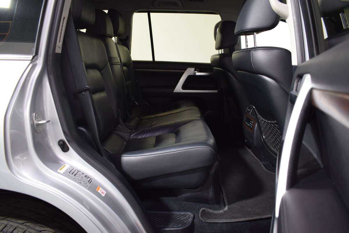 Toyota Land Cruiser 2015 года с пробегом. Фото: #18