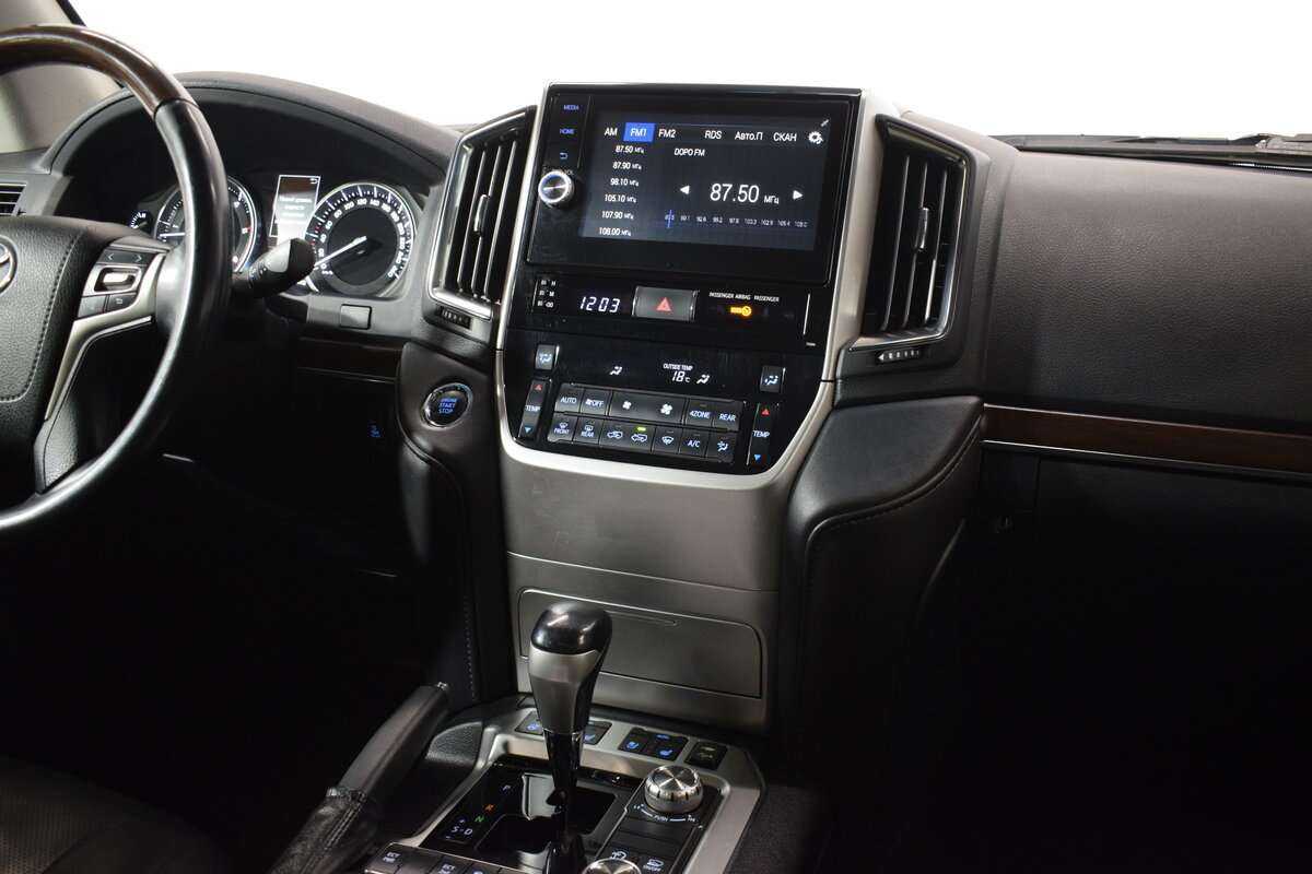 Toyota Land Cruiser 2015 года с пробегом. Фото: #21