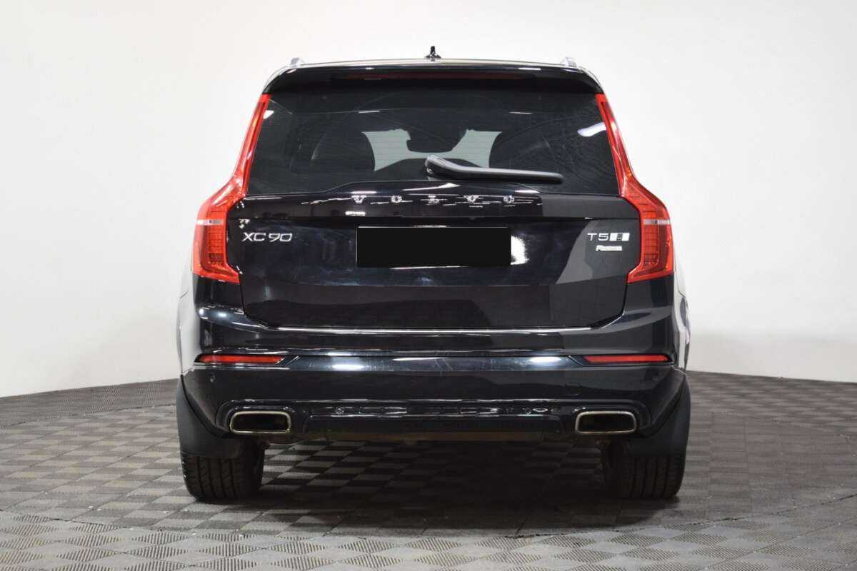 Volvo XC90 2019 года с пробегом. Фото: #4