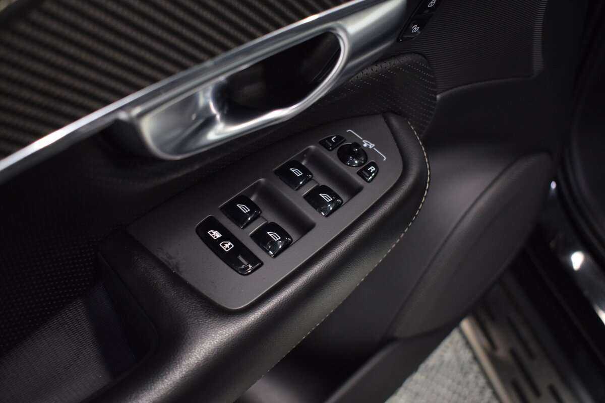 Volvo XC90 2019 года с пробегом. Фото: #16