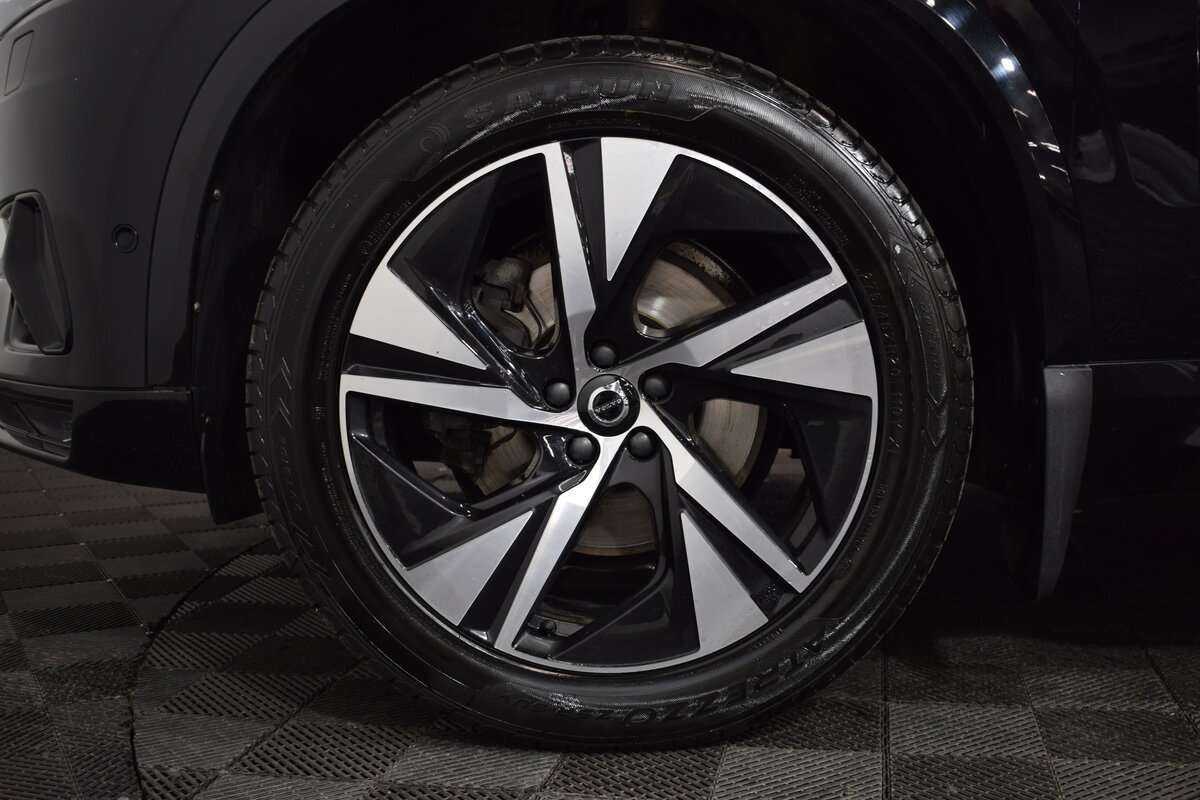 Volvo XC90 2019 года с пробегом. Фото: #27