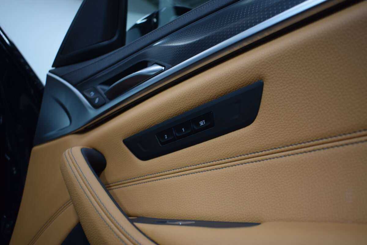 BMW 5 серии 2023 года с пробегом. Фото: #21