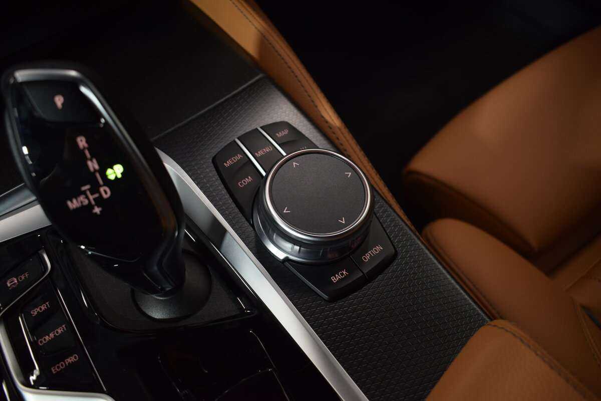 BMW 5 серии 2023 года с пробегом. Фото: #30