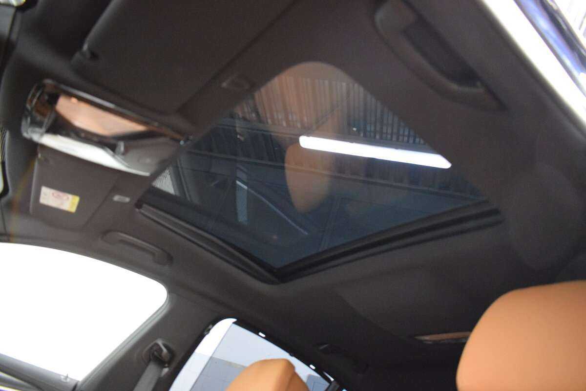 BMW 5 серии 2023 года с пробегом. Фото: #32