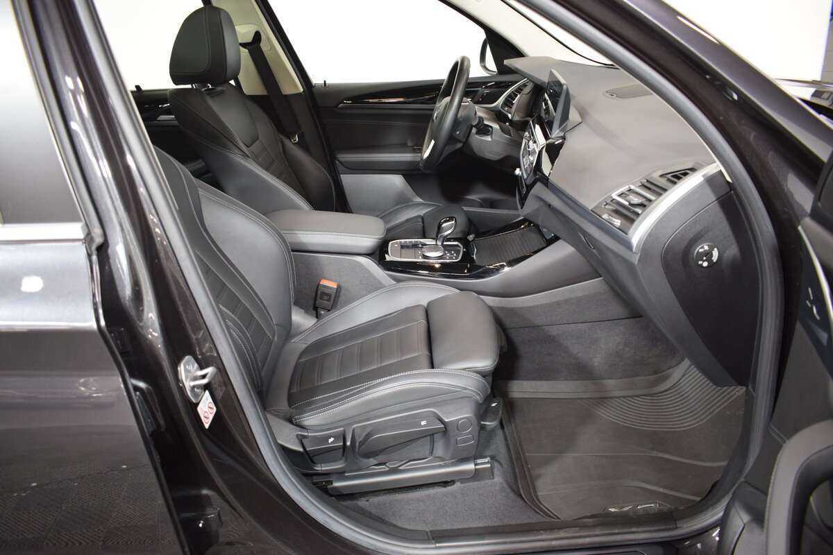 BMW X3 2021 года с пробегом. Фото: #12