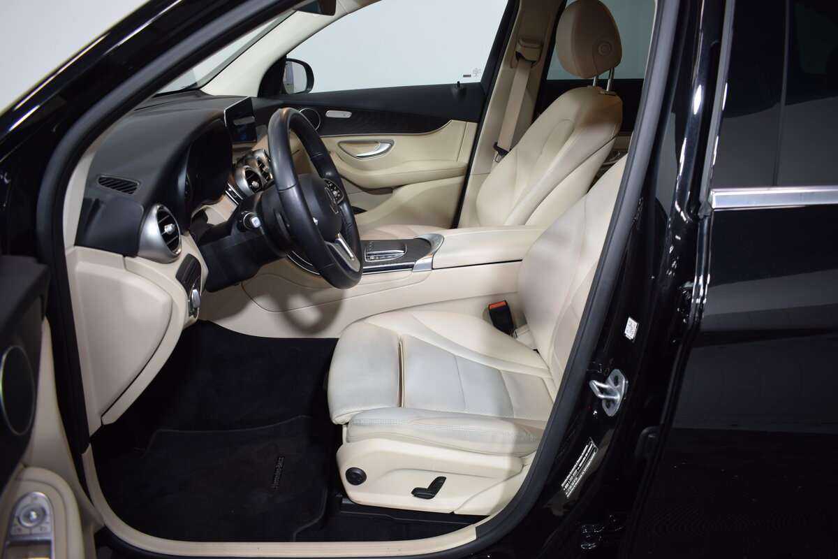 Mercedes-Benz GLC 2021 года с пробегом. Фото: #6