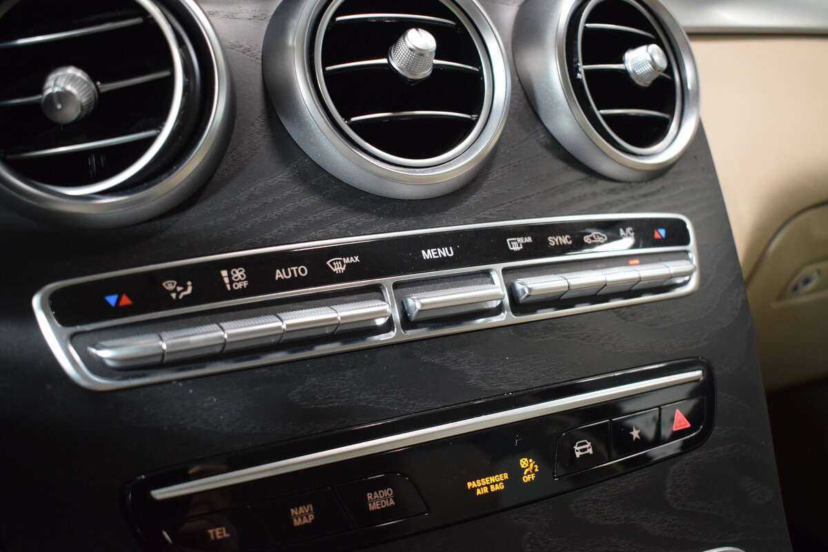 Mercedes-Benz GLC 2021 года с пробегом. Фото: #19