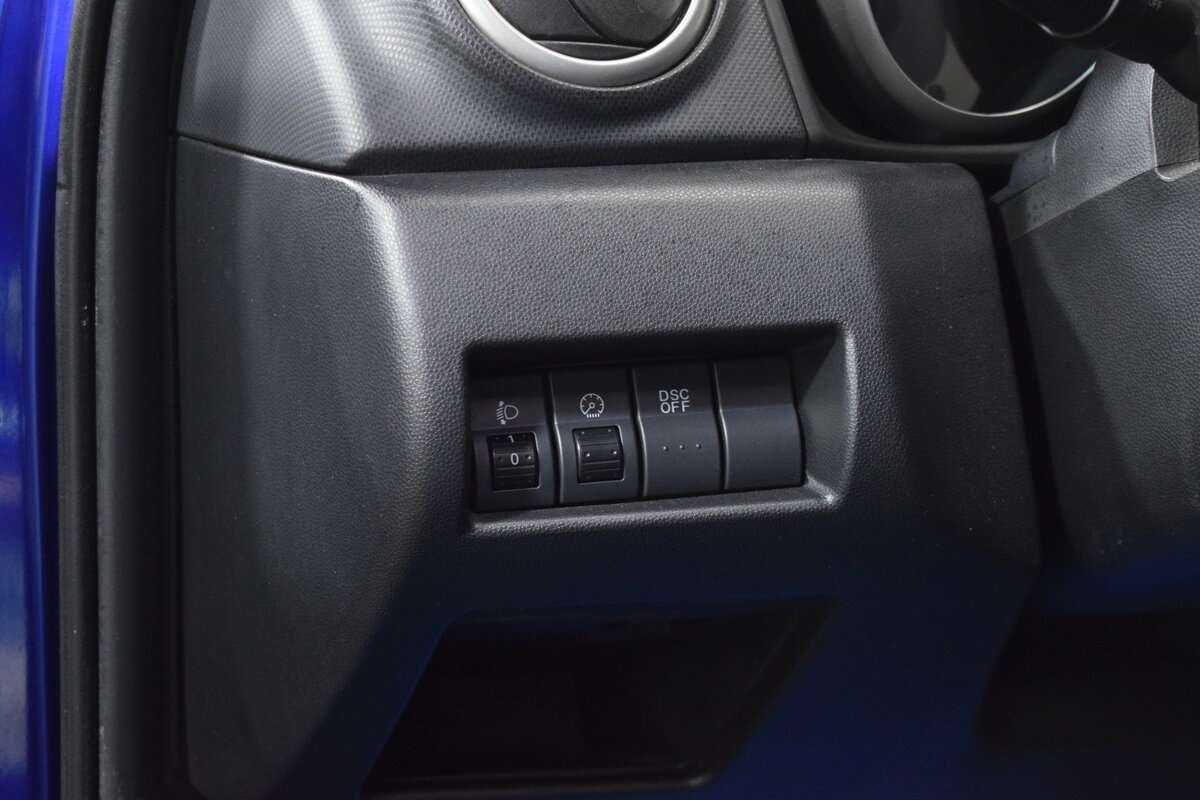 Mazda 3 2006 года с пробегом. Фото: #14