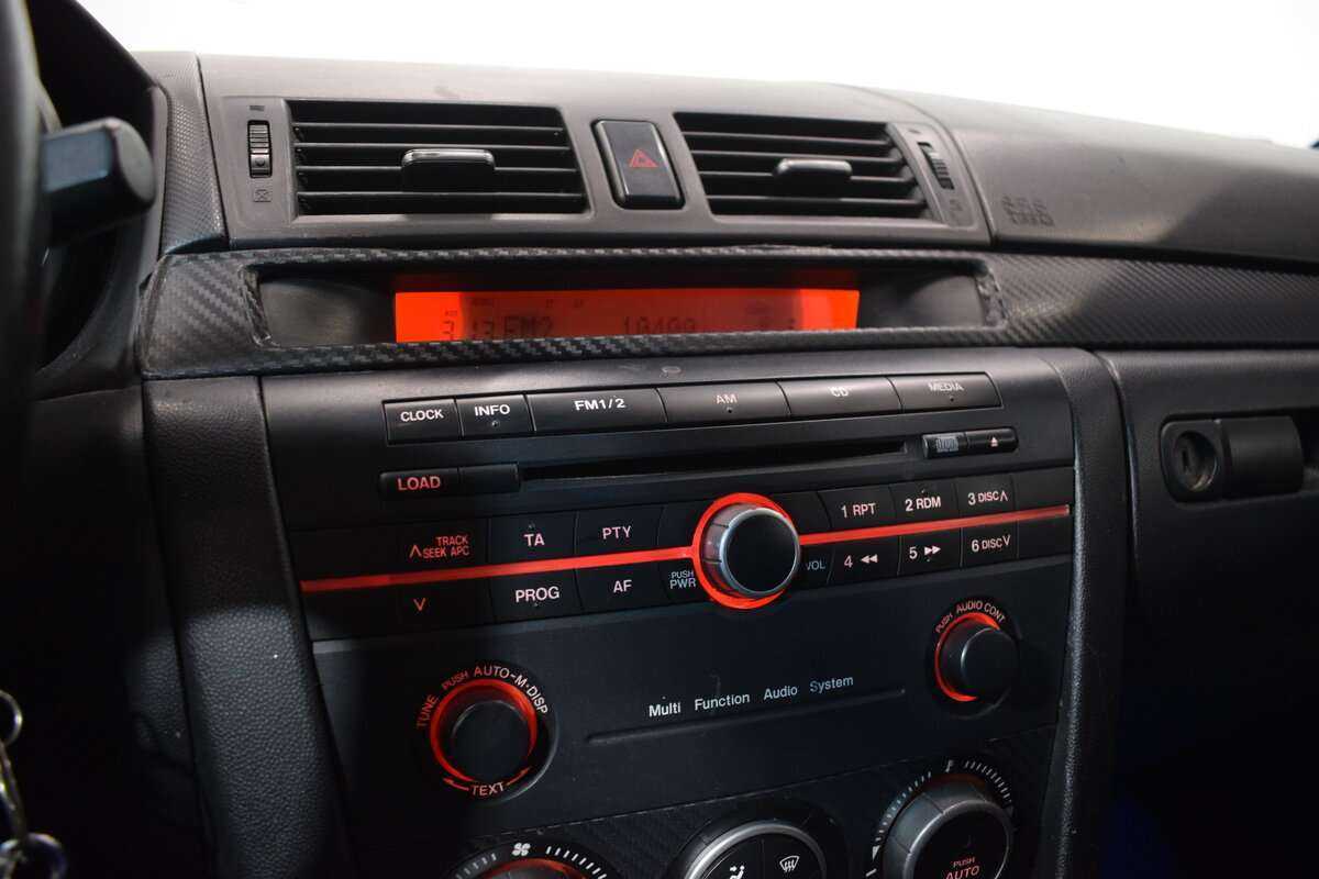 Mazda 3 2006 года с пробегом. Фото: #18