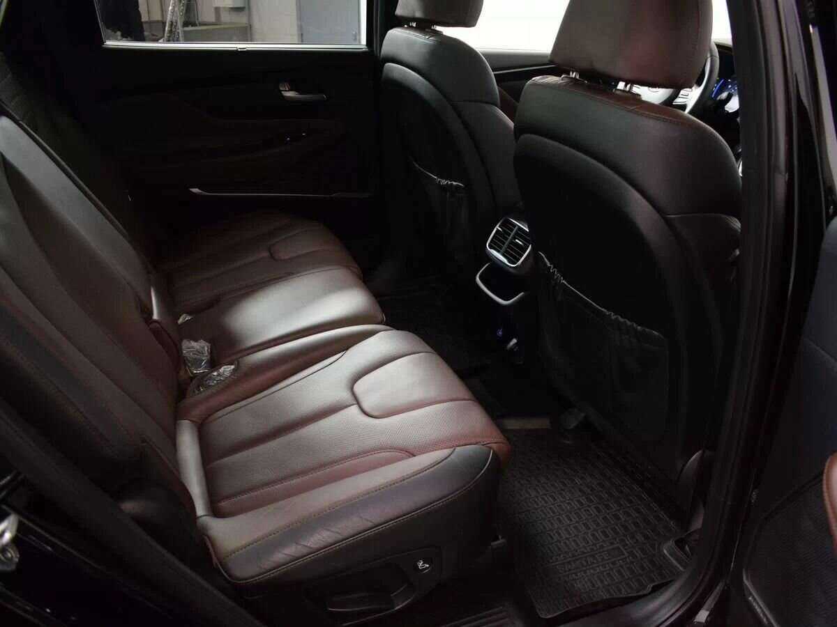 Hyundai Santa Fe 2019 года с пробегом. Фото: #11