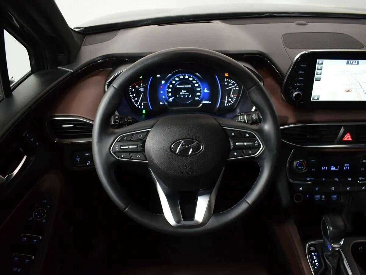Hyundai Santa Fe 2019 года с пробегом. Фото: #13