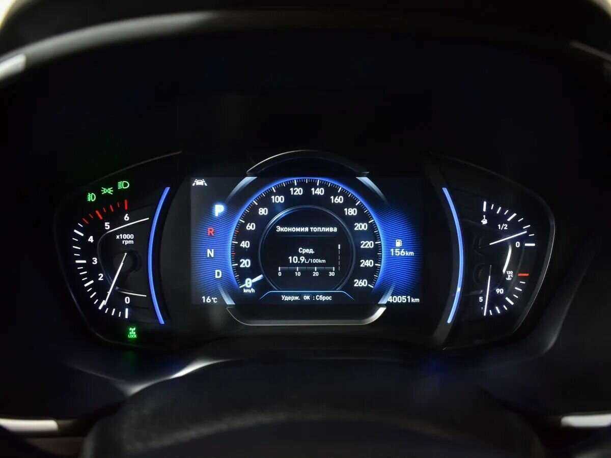 Hyundai Santa Fe 2019 года с пробегом. Фото: #15