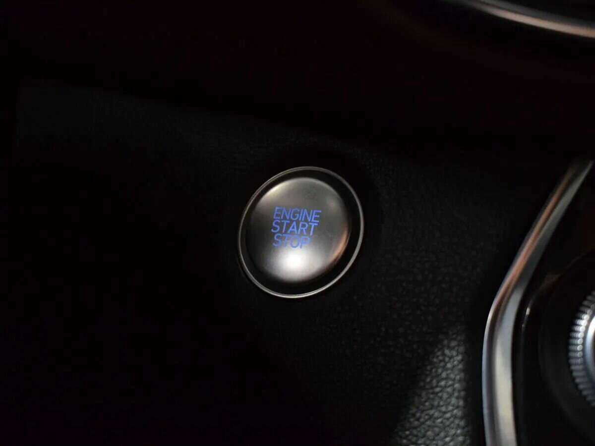 Hyundai Santa Fe 2019 года с пробегом. Фото: #16