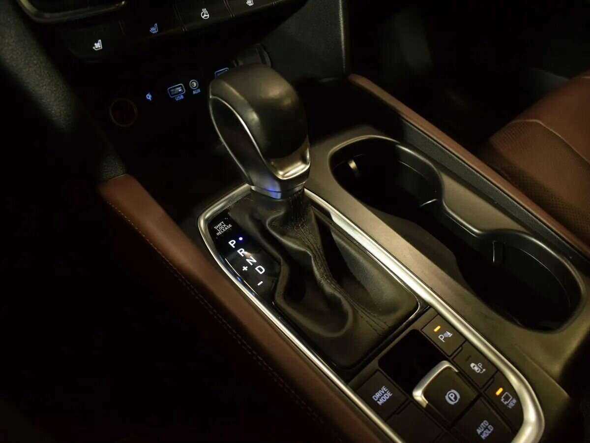 Hyundai Santa Fe 2019 года с пробегом. Фото: #21