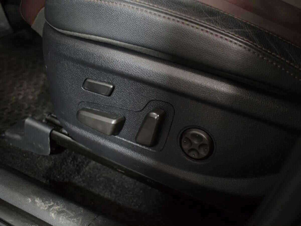 Hyundai Santa Fe 2019 года с пробегом. Фото: #26