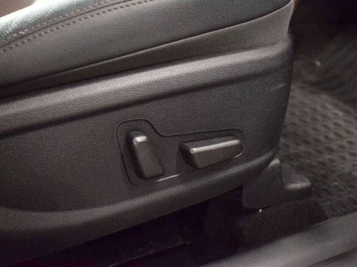 Hyundai Santa Fe 2019 года с пробегом. Фото: #27