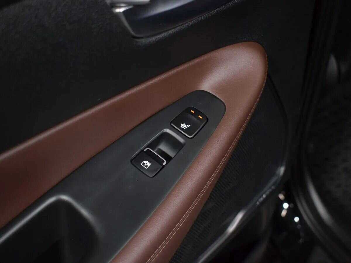 Hyundai Santa Fe 2019 года с пробегом. Фото: #29