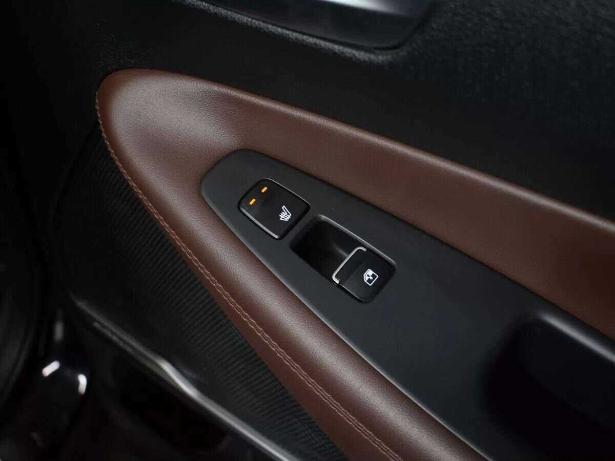 Hyundai Santa Fe 2019 года с пробегом. Фото: #30