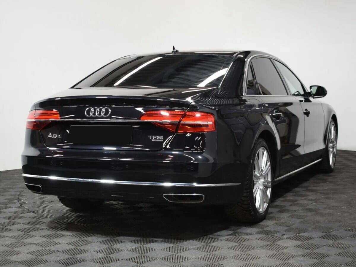 Audi A8 2015 года с пробегом. Фото: #5