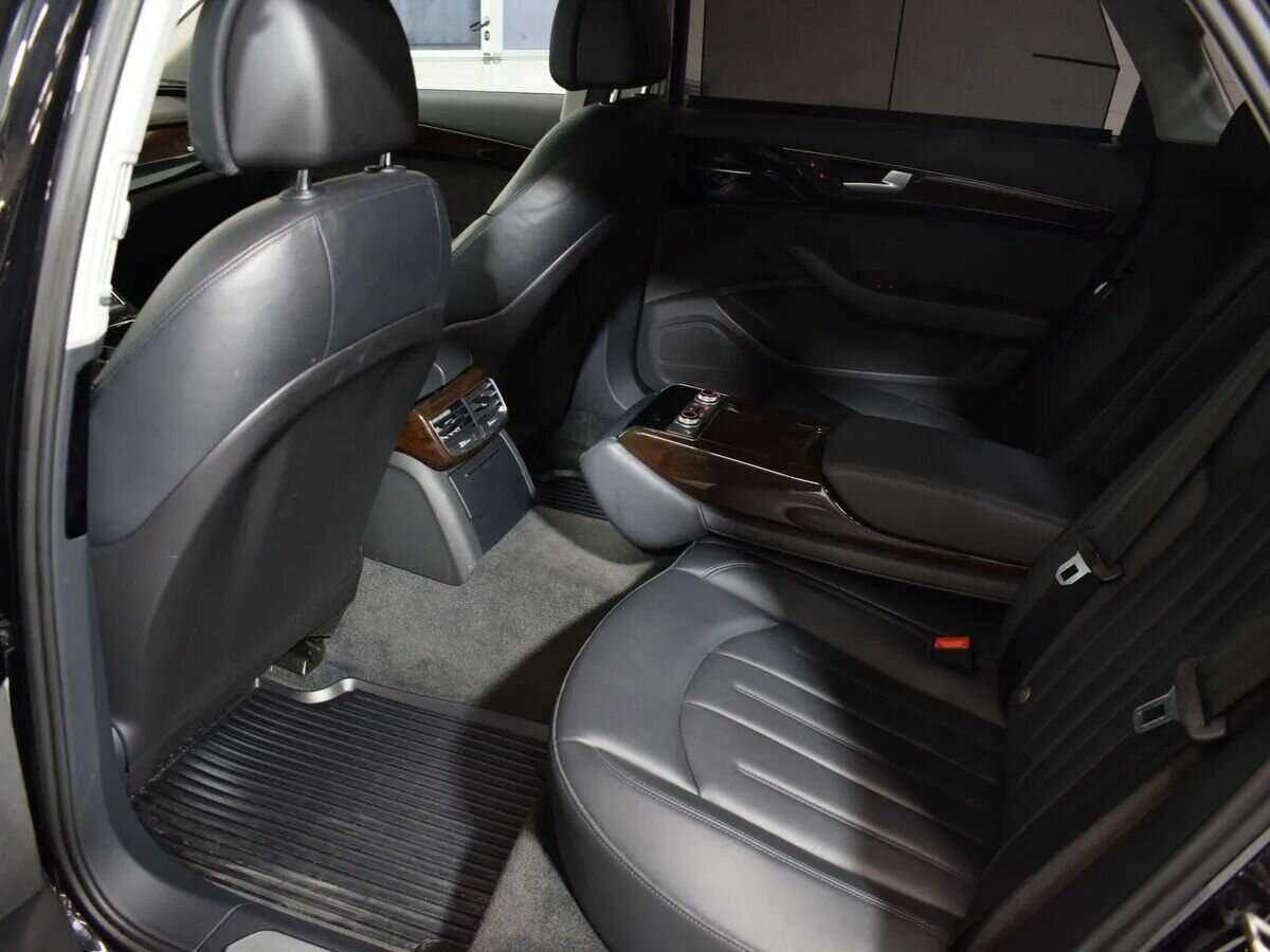Audi A8 2015 года с пробегом. Фото: #8