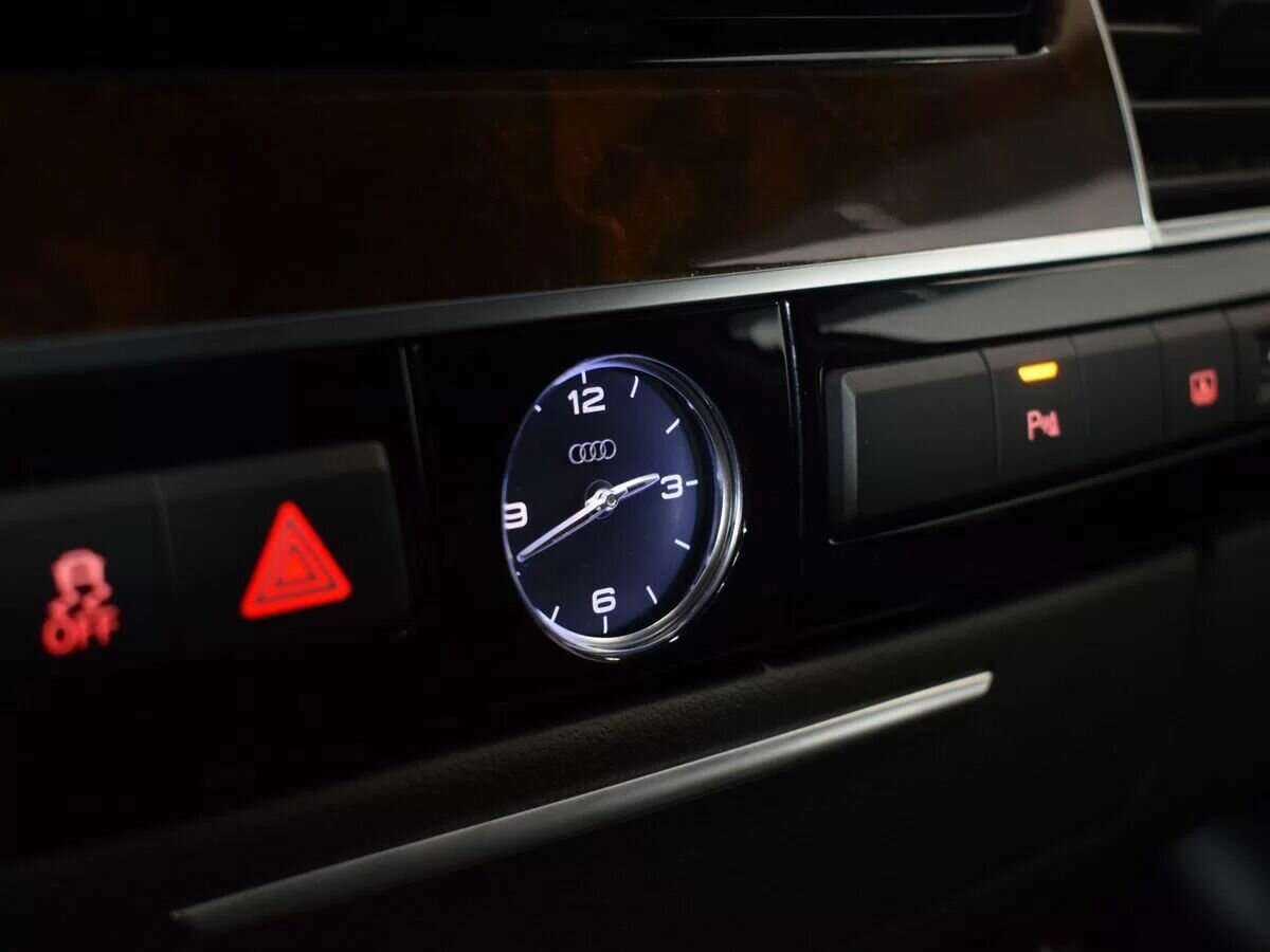 Audi A8 2015 года с пробегом. Фото: #18