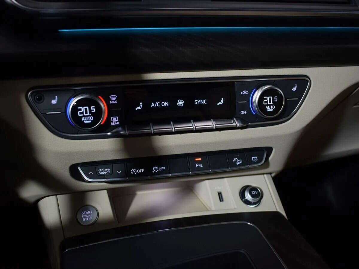 Audi Q5 Sportback 2022 года с пробегом. Фото: #17