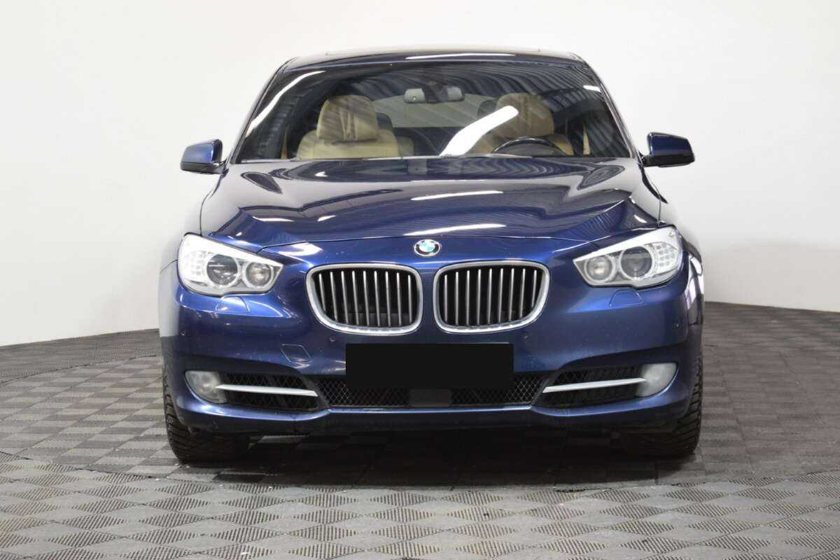 BMW 5 серии 2011 года с пробегом. Фото: #1