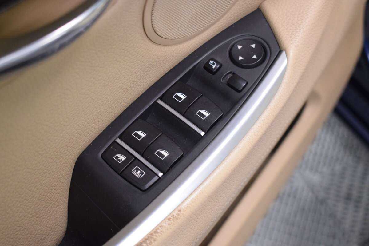 BMW 5 серии 2011 года с пробегом. Фото: #8