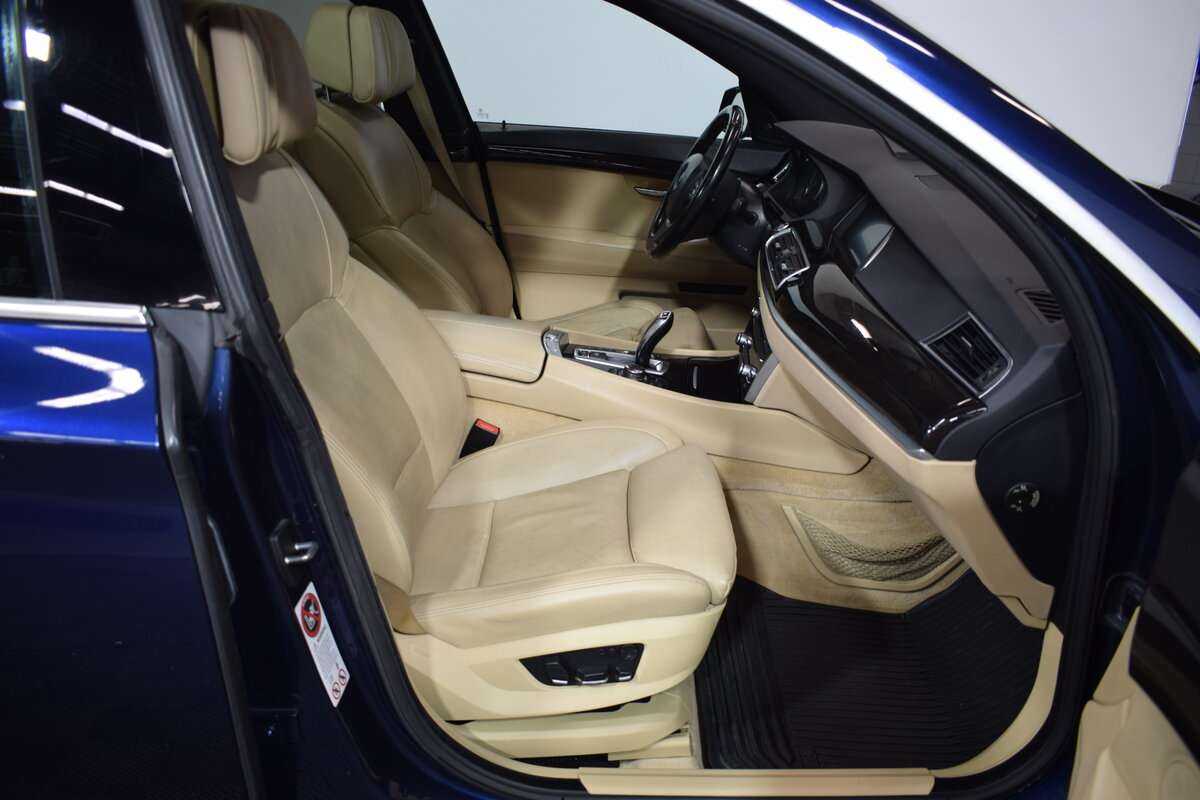 BMW 5 серии 2011 года с пробегом. Фото: #19