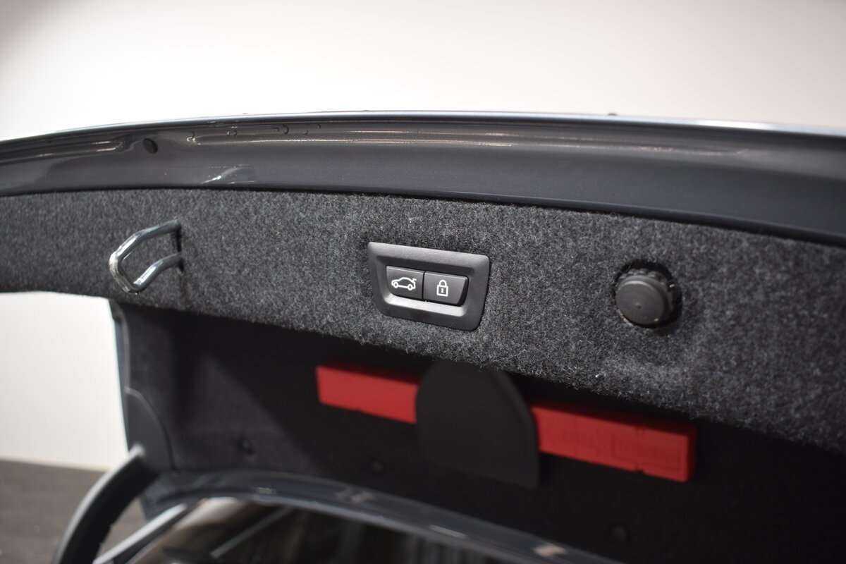 BMW 5 серии 2019 года с пробегом. Фото: #6