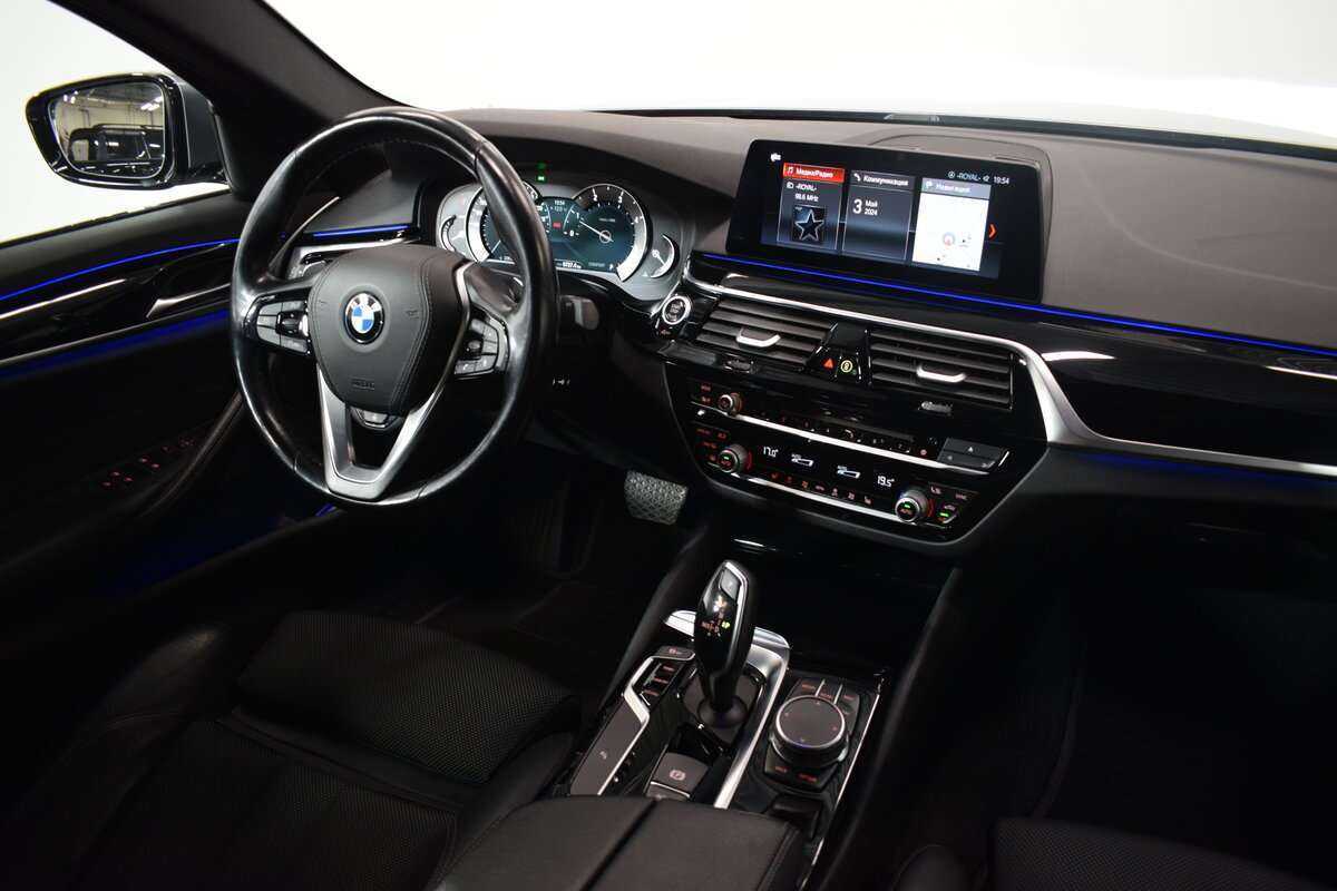 BMW 5 серии 2019 года с пробегом. Фото: #10