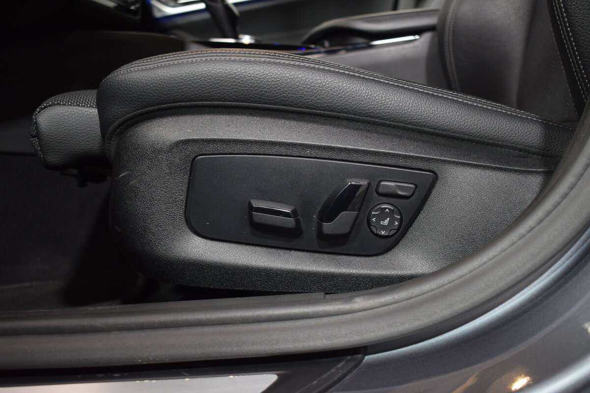 BMW 5 серии 2019 года с пробегом. Фото: #14