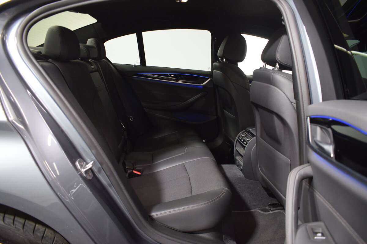 BMW 5 серии 2019 года с пробегом. Фото: #17