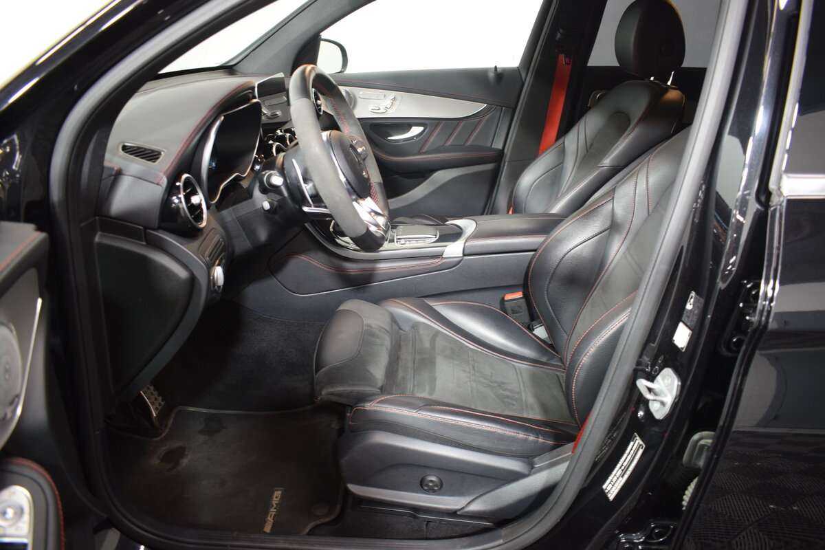 Mercedes-Benz GLC Coupe AMG 2020 года с пробегом. Фото: #6