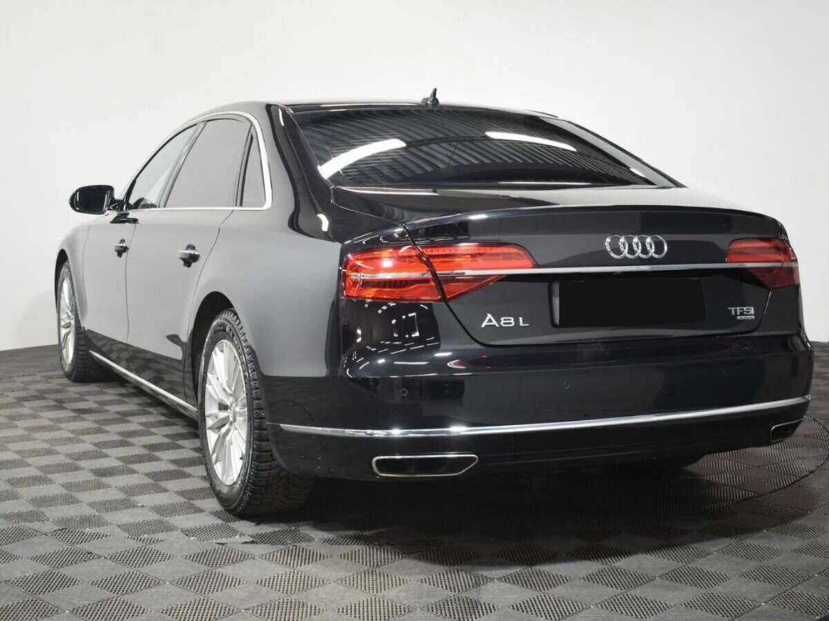 Audi A8 2015 года с пробегом. Фото: #3