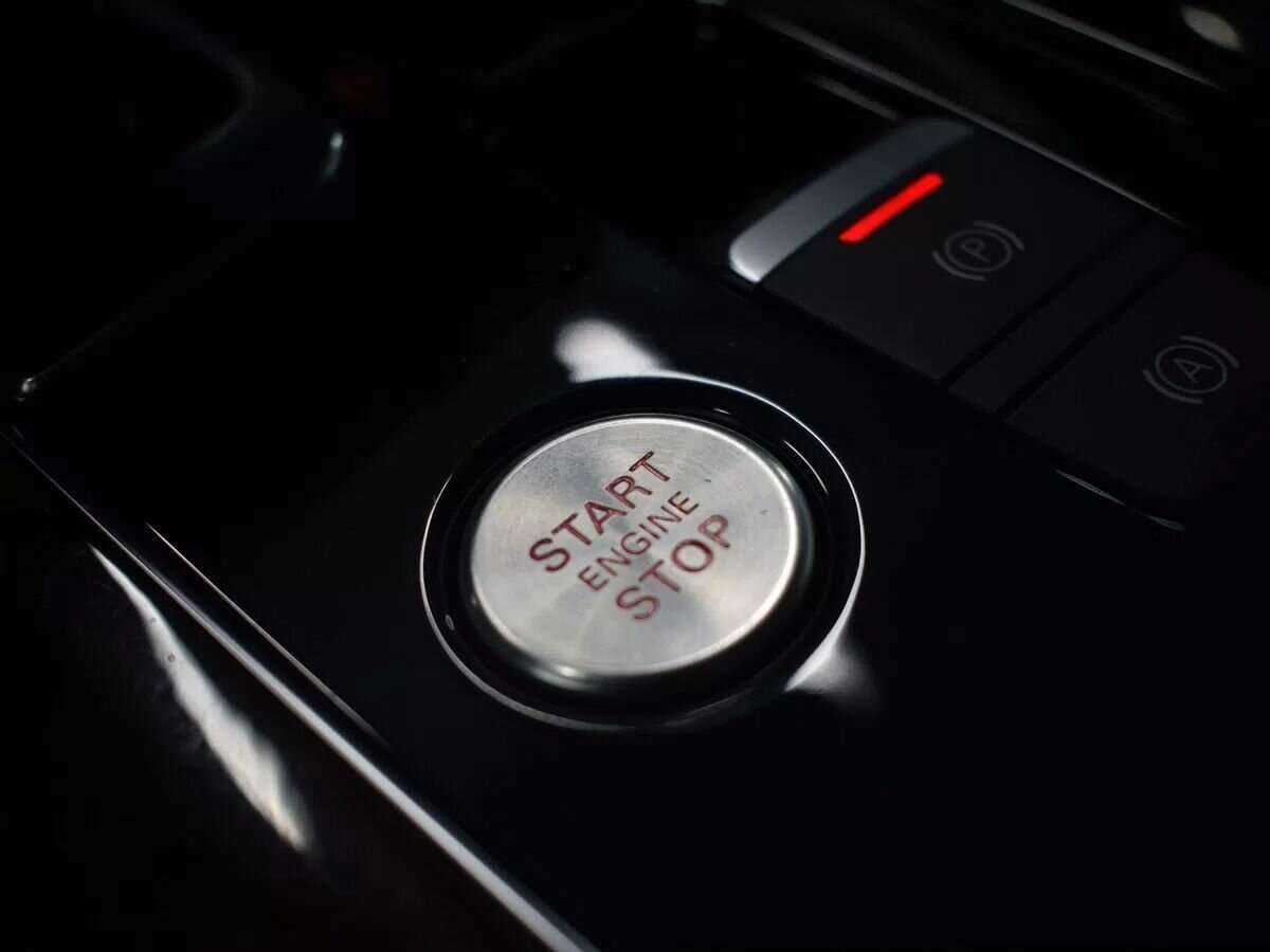 Audi A8 2015 года с пробегом. Фото: #18