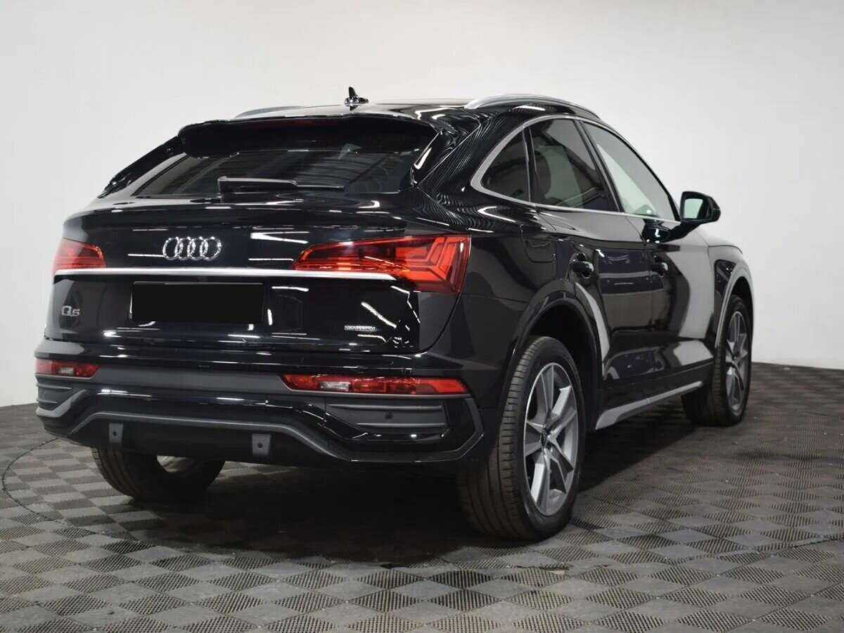 Audi Q5 Sportback 2021 года с пробегом. Фото: #2