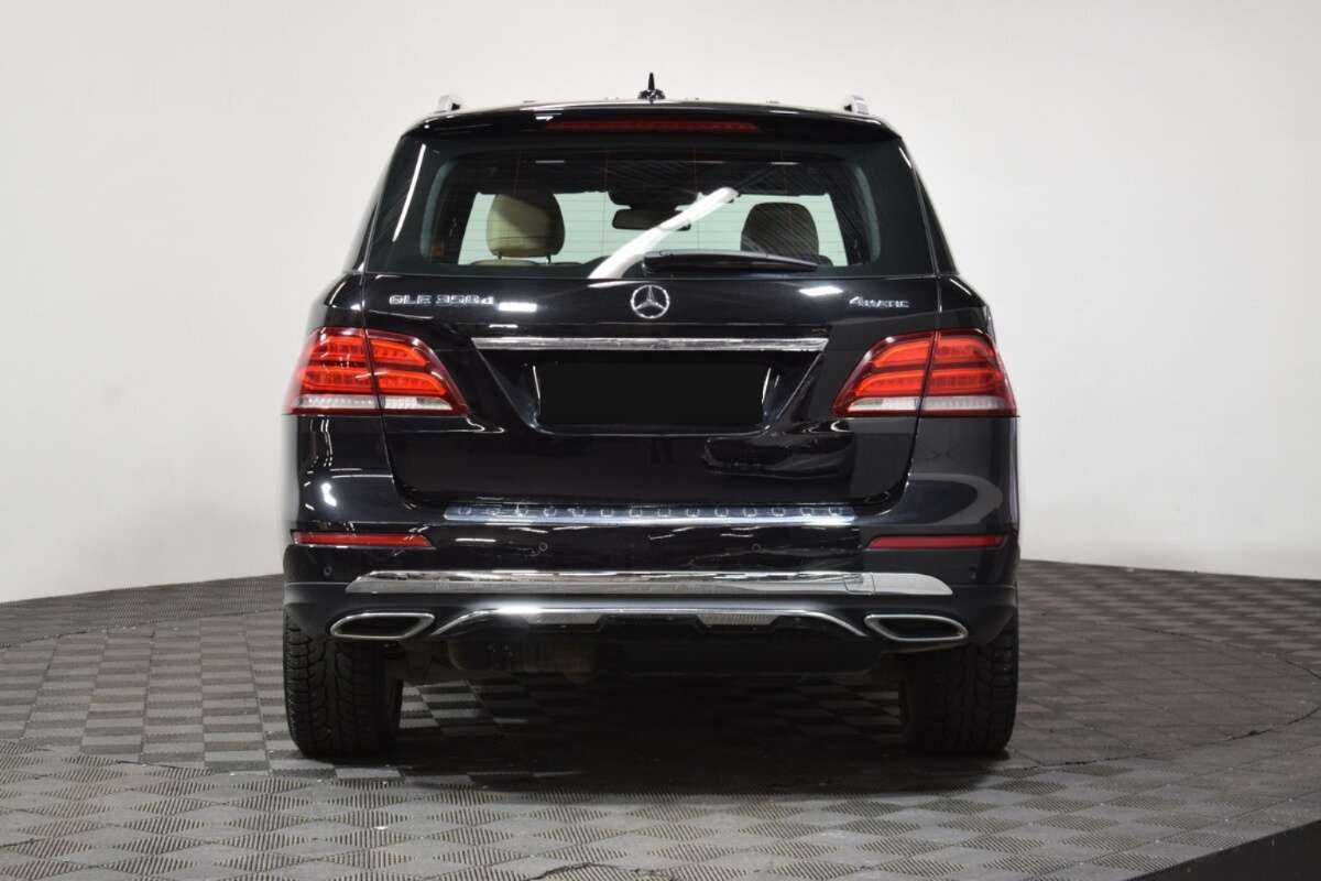 Mercedes-Benz GLE 2018 года с пробегом. Фото: #4