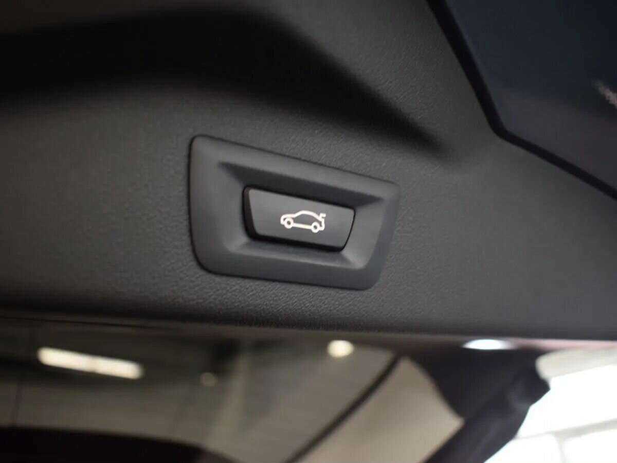 BMW X7 2019 года с пробегом. Фото: #12