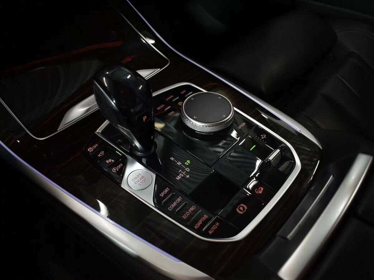 BMW X7 2019 года с пробегом. Фото: #16