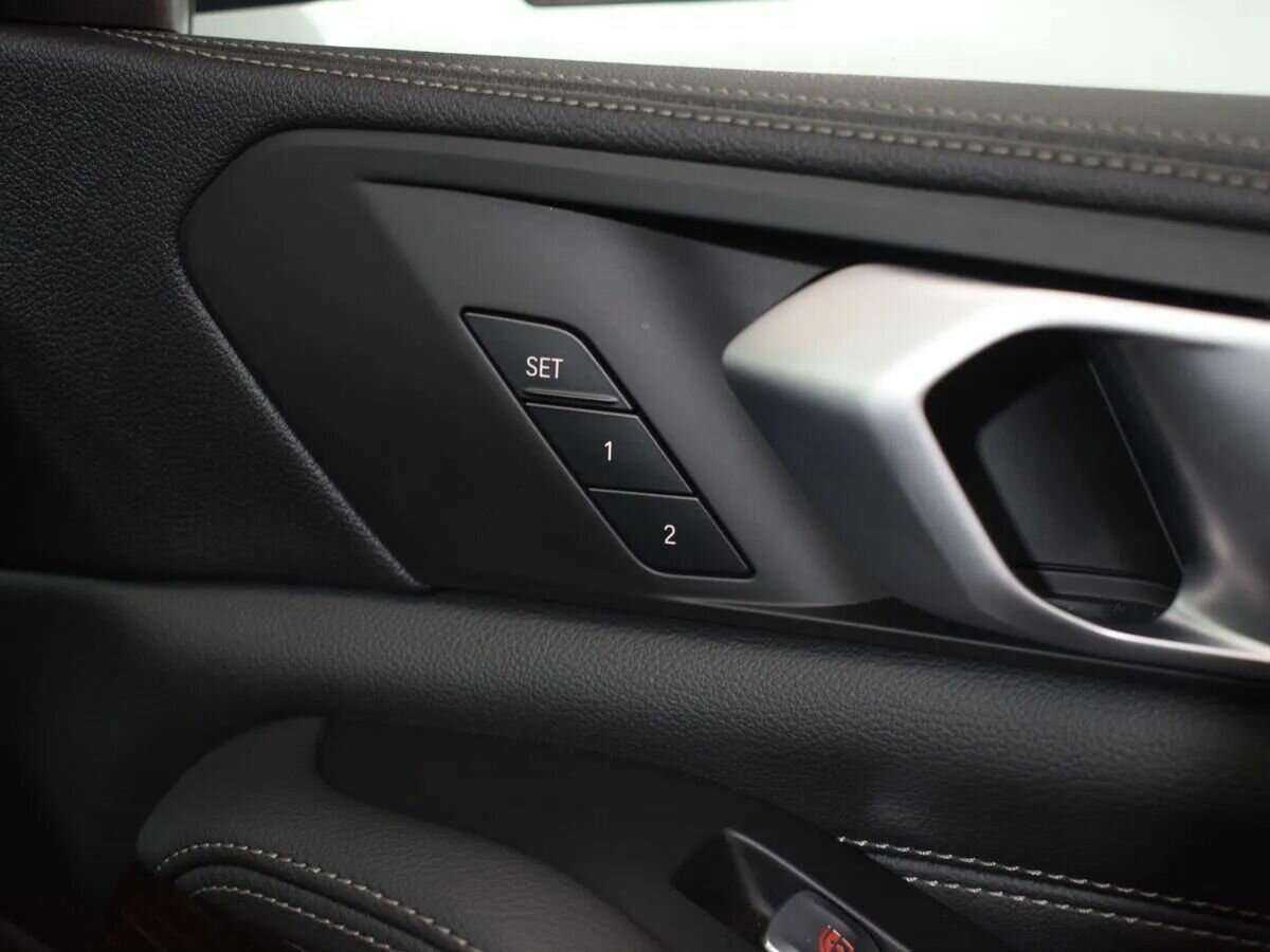 BMW X7 2019 года с пробегом. Фото: #22