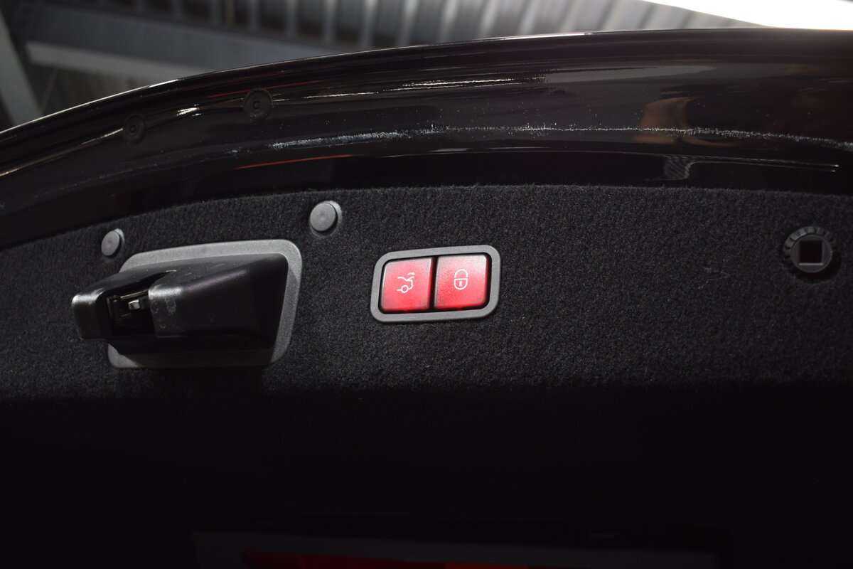 Mercedes-Benz S-Класс AMG 2014 года с пробегом. Фото: #6