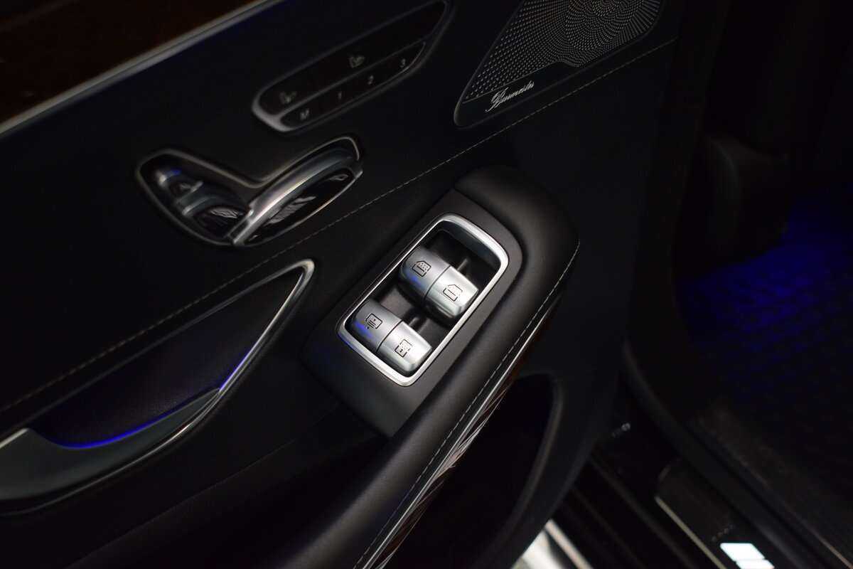Mercedes-Benz S-Класс AMG 2014 года с пробегом. Фото: #13