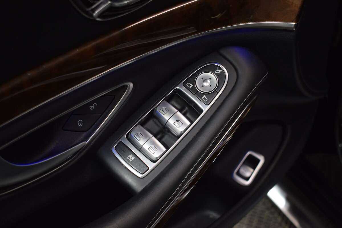 Mercedes-Benz S-Класс AMG 2014 года с пробегом. Фото: #18