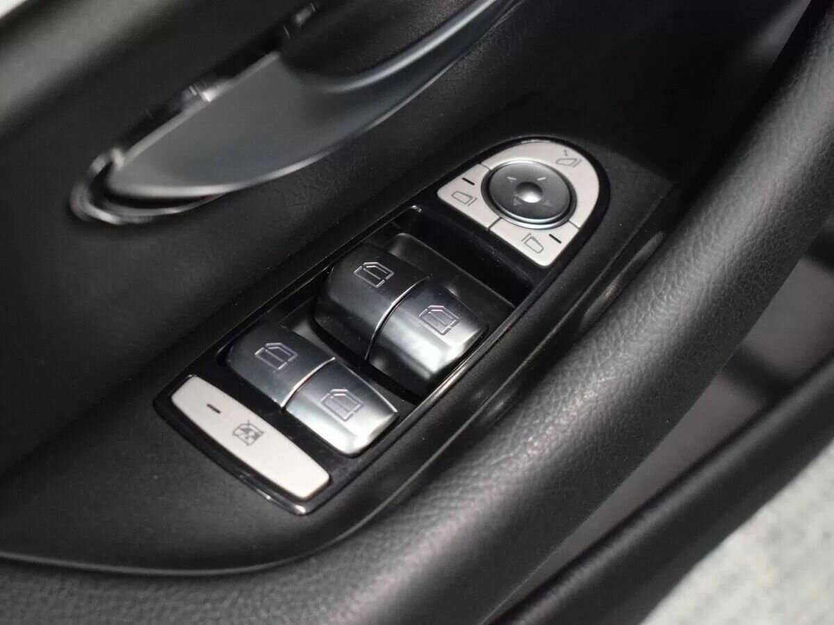 Mercedes-Benz E-Класс 2019 года с пробегом. Фото: #7