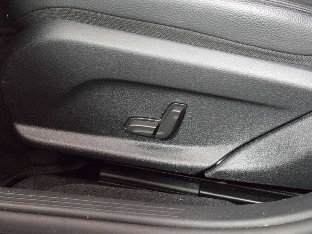 Mercedes-Benz E-Класс 2019 года с пробегом. Фото: #9